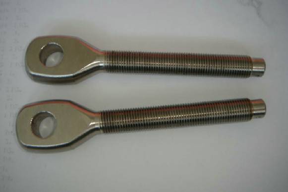 ���⣺����ַǱ��  �Ķ�������1593